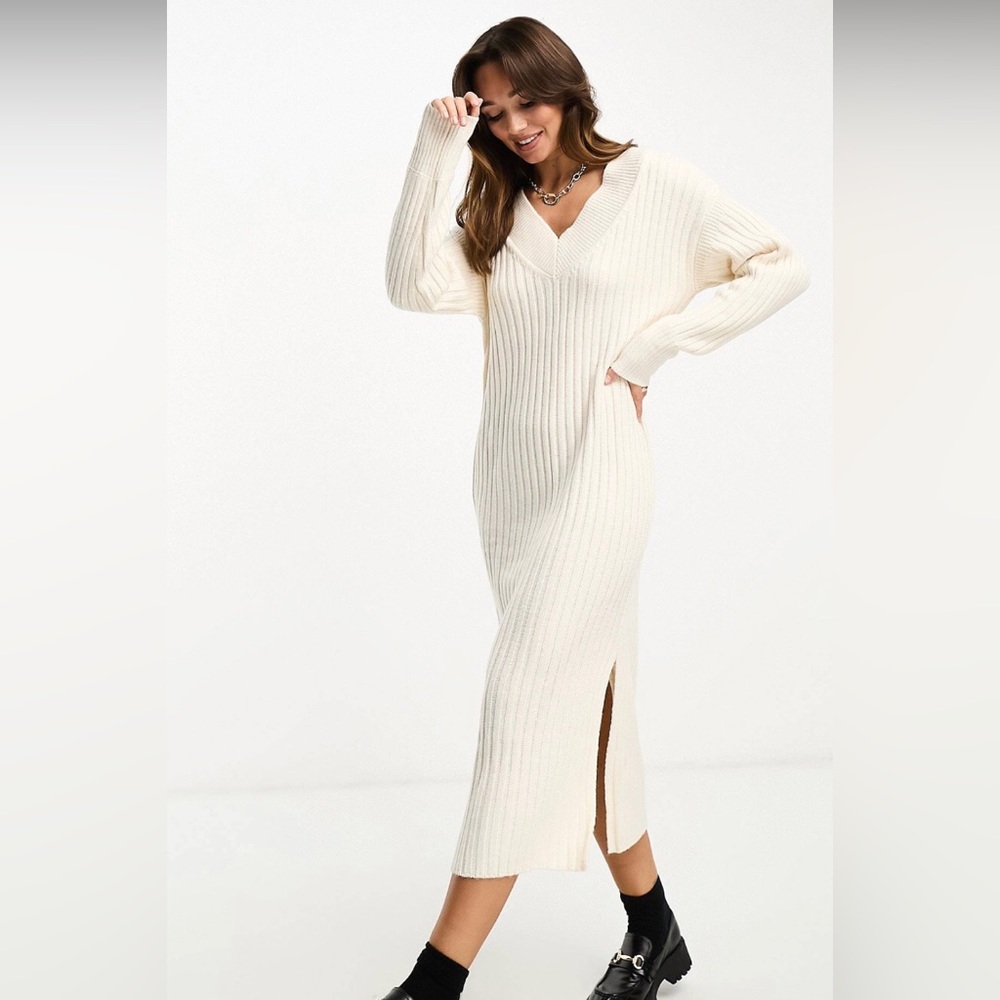 River Island ribbed knit maxi dress in cream Size XS